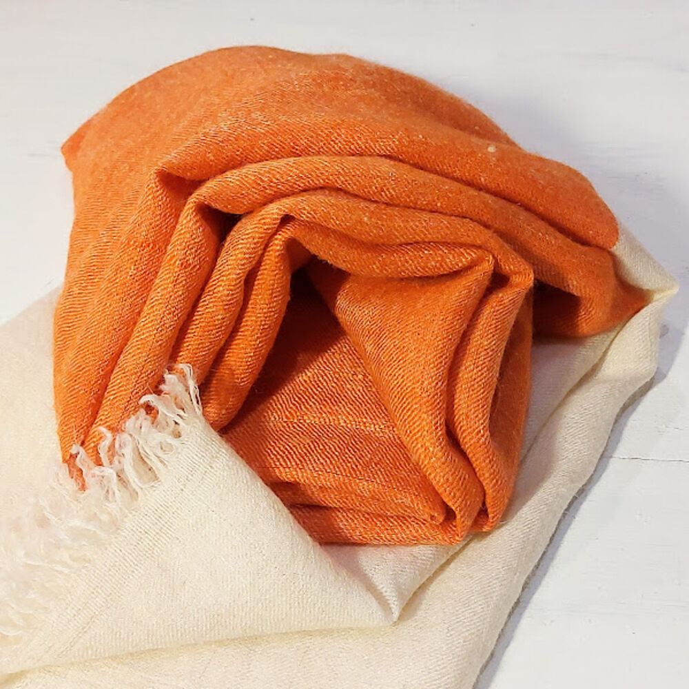 détail étole orange 1px étole pashmina orange-écr