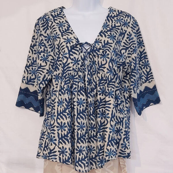 Top Tuktuk décolleté lacets